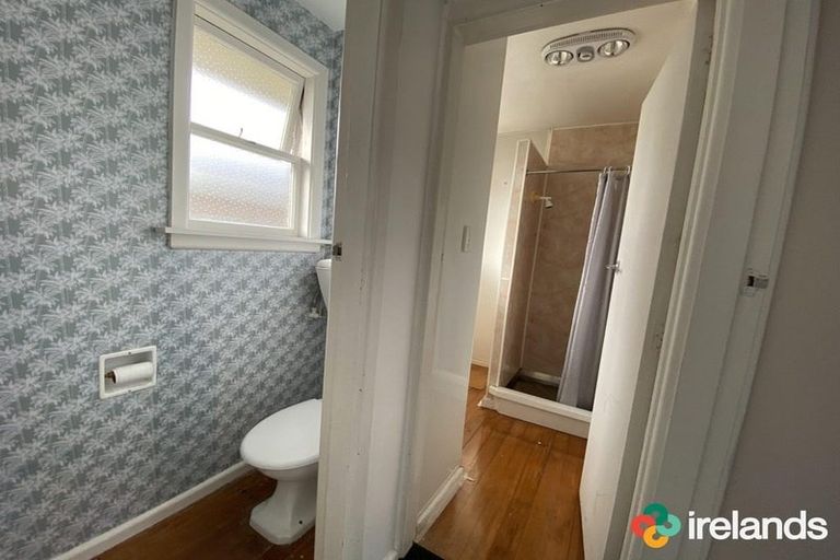 Photo of property in 2/96 Aikmans Road, Merivale, Christchurch, 8014