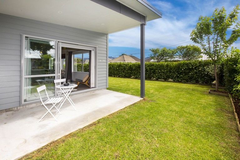 Photo of property in 16 Lane Street, Wallaceville, Upper Hutt, 5018