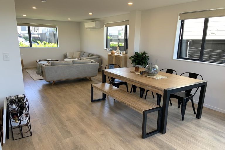 Photo of property in 4 Kaman Seasprite Road, Hobsonville, Auckland, 0616