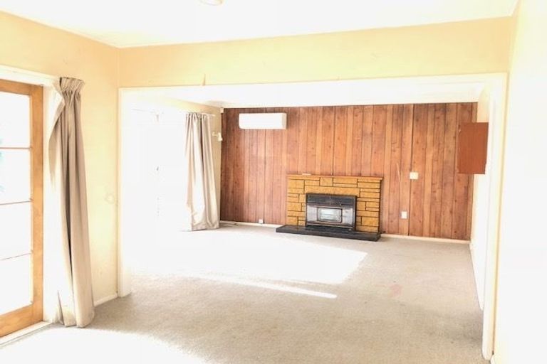 Photo of property in 31 Mcannalley Street, Manurewa East, Auckland, 2102