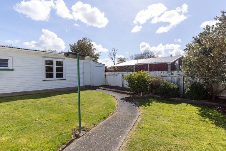 Photo of property in 39 Wavell Crescent, Lansdowne, Masterton, 5810