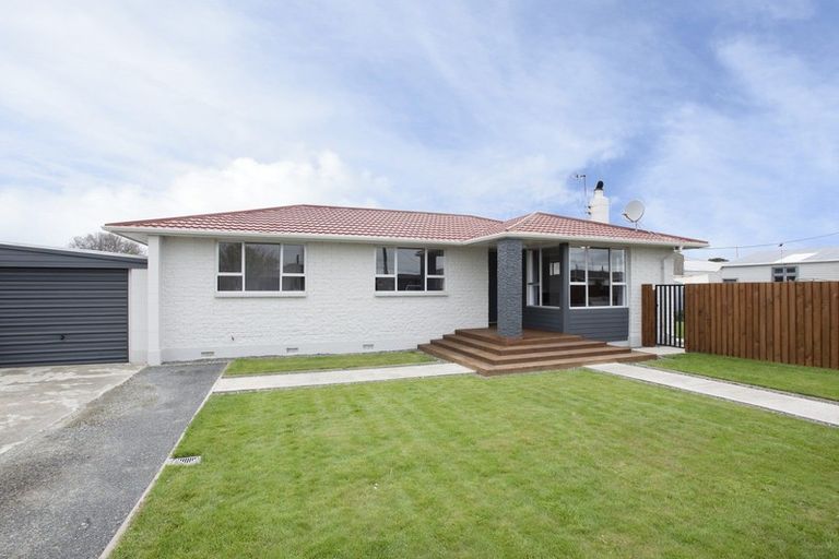 Photo of property in 15 Ross Street, Grasmere, Invercargill, 9810