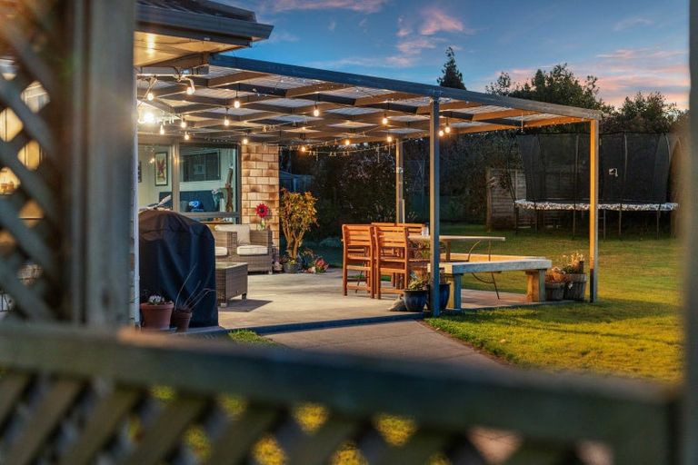 Photo of property in 7 Donelle Place, Te Puke, 3119