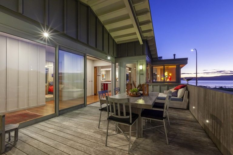 Photo of property in 88 Marine Parade, Paraparaumu Beach, Paraparaumu, 5032