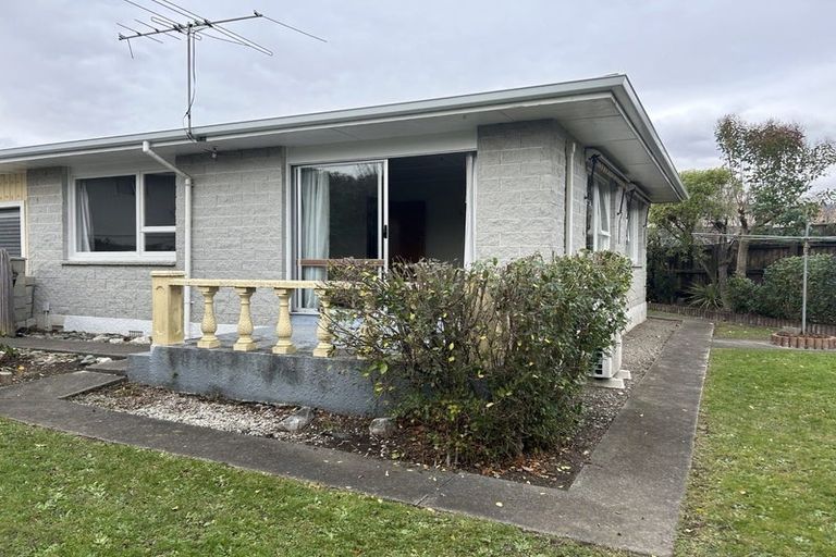 Photo of property in 2/12 Cornwall Place, Stoke, Nelson, 7011