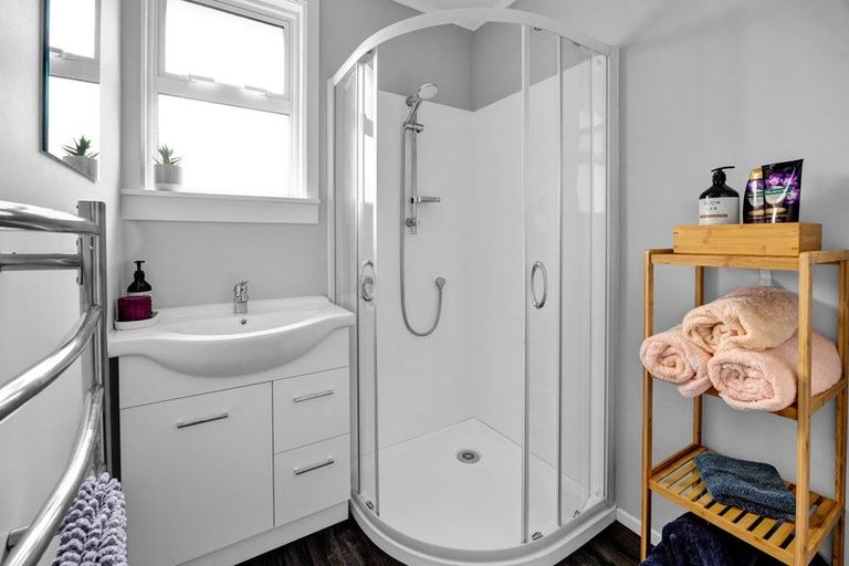 Photo of property in 14 Murray Avenue, Hawera, 4610