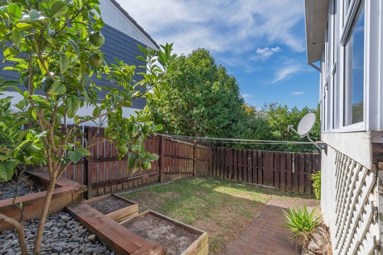 Photo of property in 1/4 Grove Lane, Pakuranga, Auckland, 2010