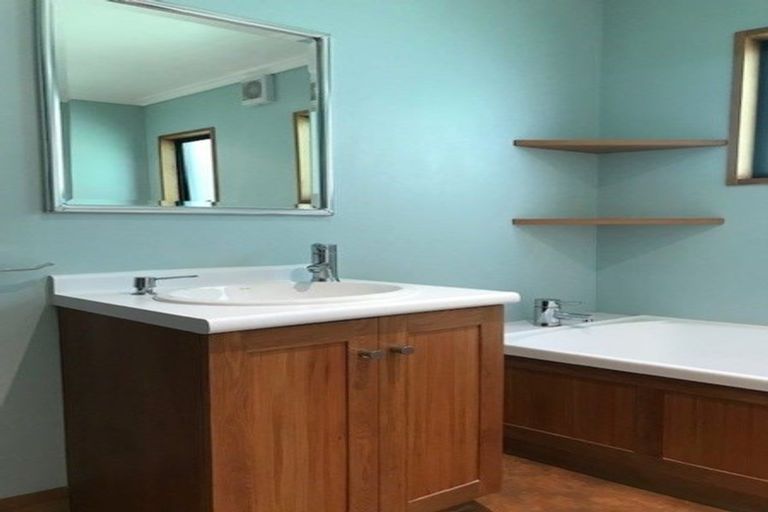 Photo of property in 8 Seaton Road, Portobello, Dunedin, 9014