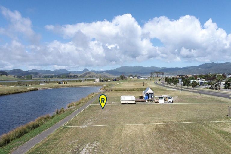 Photo of property in 326 Harbour Drive East, Matarangi, Whitianga, 3592