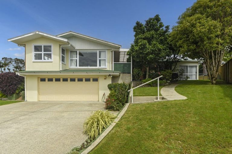 Photo of property in 24 Highfield Crescent, Brookfield, Tauranga, 3110