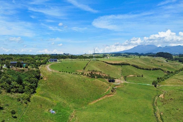 Photo of property in 401a Smart Road, Hillsborough, New Plymouth, 4372