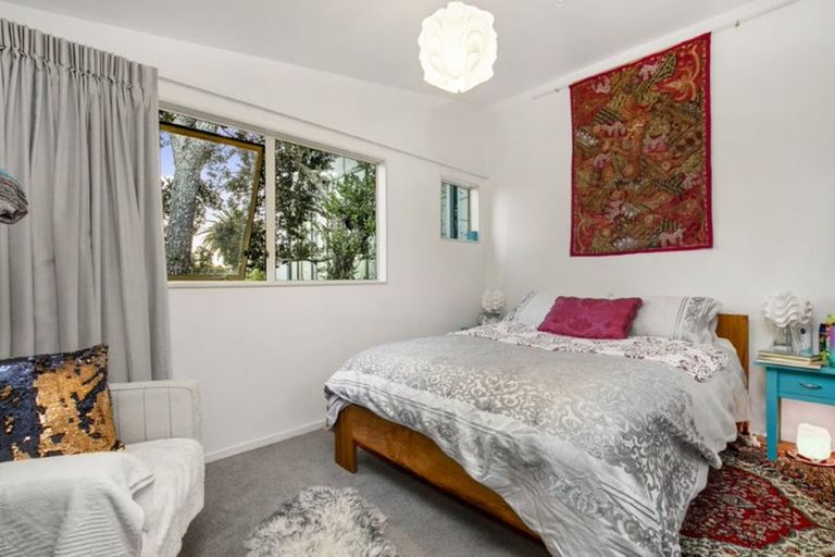 Photo of property in 5/200 Hinemoa Street, Birkenhead, Auckland, 0626