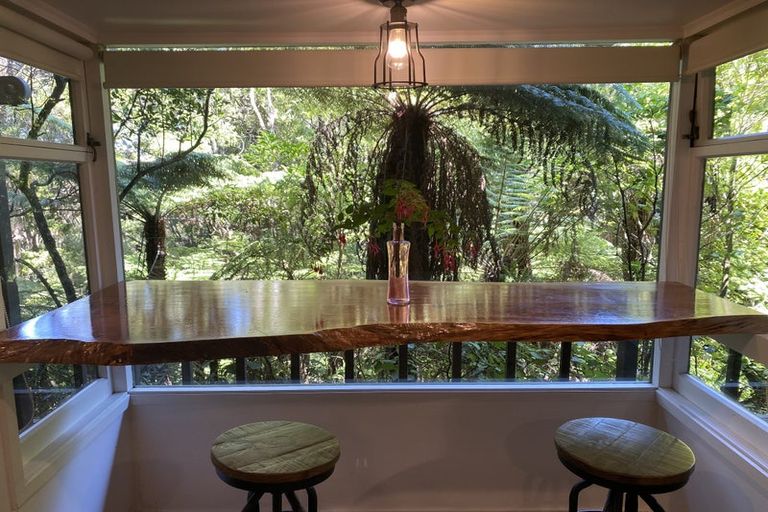 Photo of property in 55a Tui Glen Road, Birkenhead, Auckland, 0626