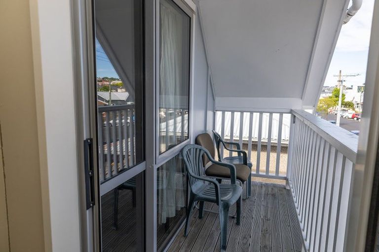 Photo of property in 219 Leith Street, North Dunedin, Dunedin, 9016