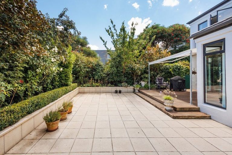 Photo of property in 232a Victoria Avenue, Hokowhitu, Palmerston North, 4410