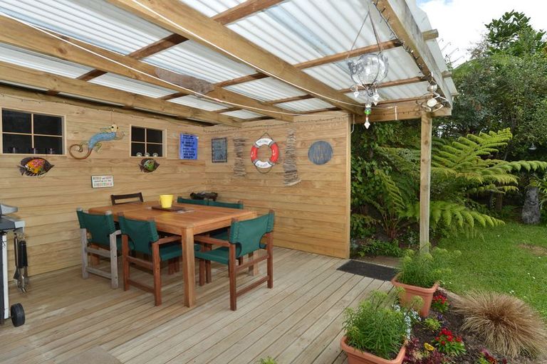 Photo of property in 32 Kohe Street, Parahaki, Whangarei, 0112