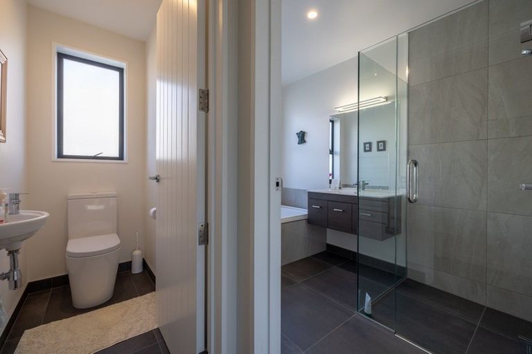 Photo of property in Meadowstone Alpha Series, 112 West Meadows Drive, Wanaka, 9305