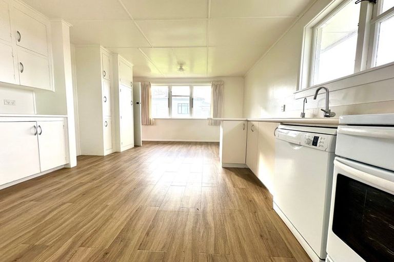 Photo of property in 20 Anderson Road, Waiwera South, Clinton, 9584