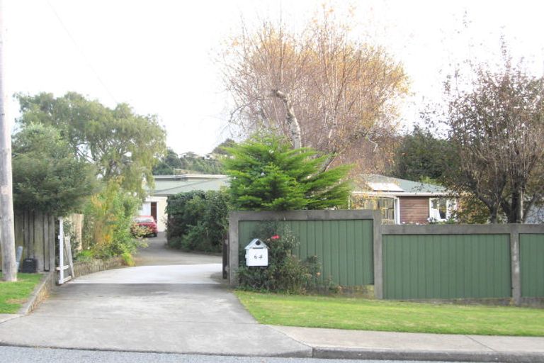 Photo of property in 64 Ruapehu Street, Paraparaumu, 5032