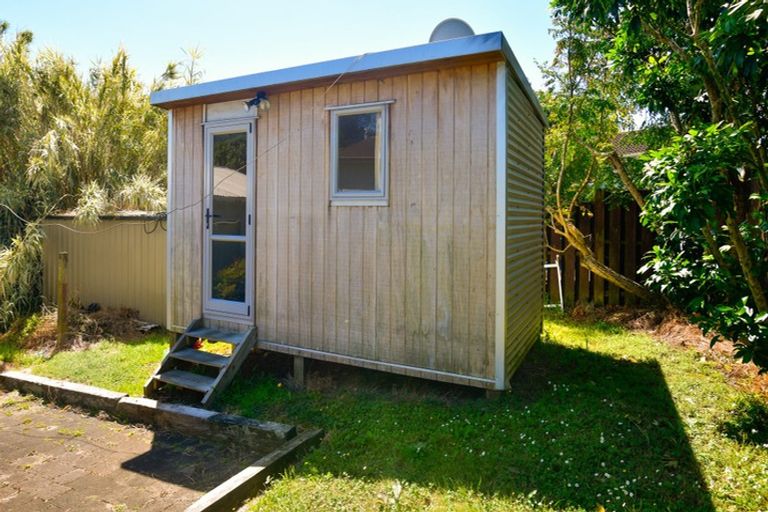 Photo of property in 235 Weymouth Road, Manurewa, Auckland, 2102
