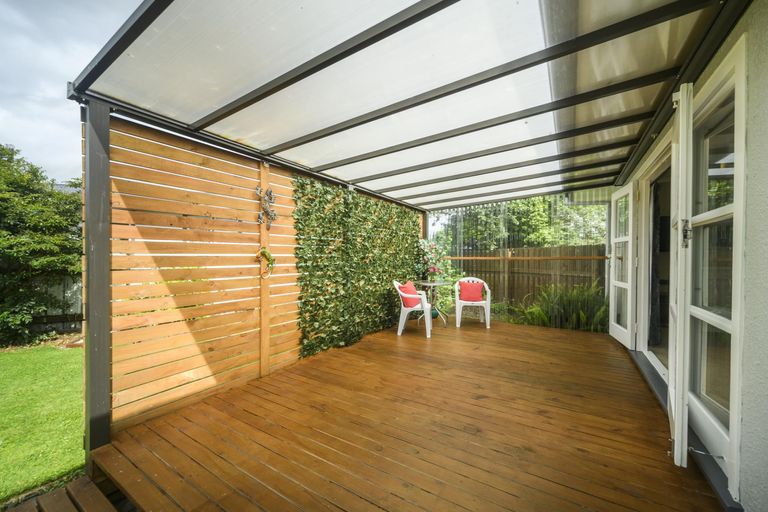 Photo of property in 10 Rimu Place, Cloverlea, Palmerston North, 4412