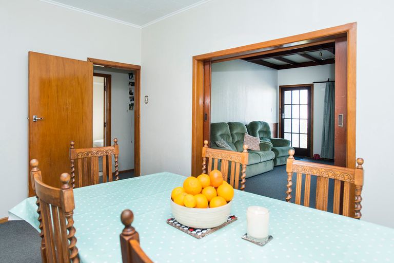 Photo of property in 96 Ormond Road, Whataupoko, Gisborne, 4010