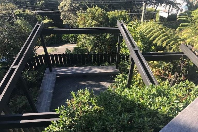 Photo of property in 44 Highbury Road, Highbury, Wellington, 6012