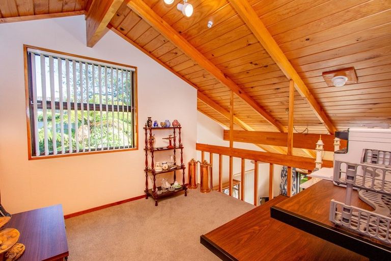 Photo of property in 52 Pegasus Drive, Sunnybrook, Rotorua, 3015