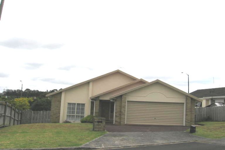 Photo of property in 25 Mercury Lane, Windsor Park, Auckland, 0632