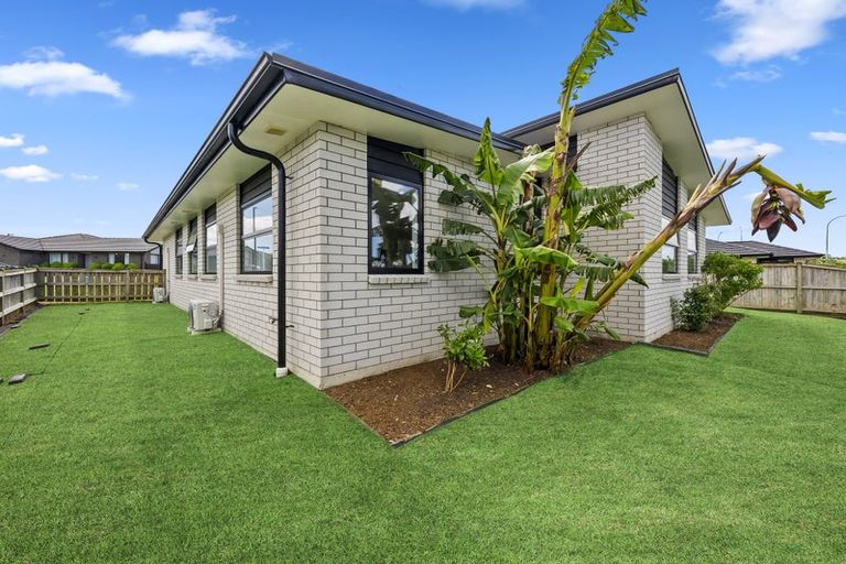 Photo of property in 16 Mclean Street, Pokeno, 2402