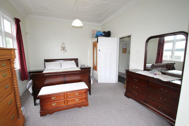 Photo of property in 84 Nairn Street, Kaikorai, Dunedin, 9010