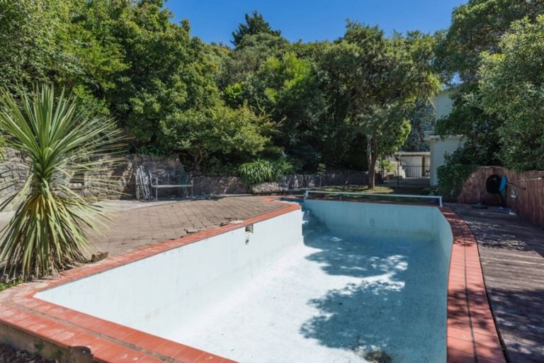 Photo of property in 93 Mount Pleasant Road, Mount Pleasant, Christchurch, 8081