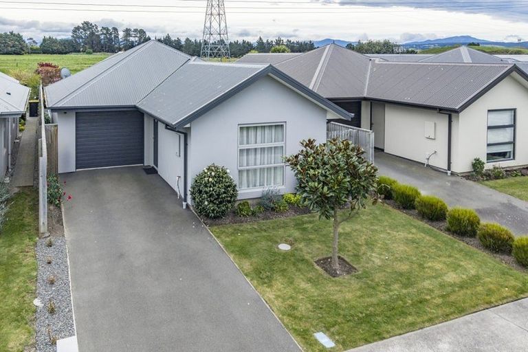 Photo of property in 26 Helmore Street, Rangiora, 7400
