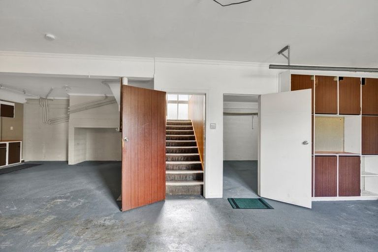 Photo of property in 17 Frankley Road, Westown, New Plymouth, 4310