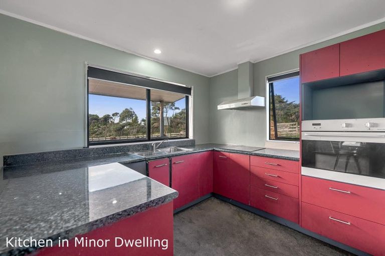 Photo of property in 118 Cottle Road, Taupaki, Henderson, 0782