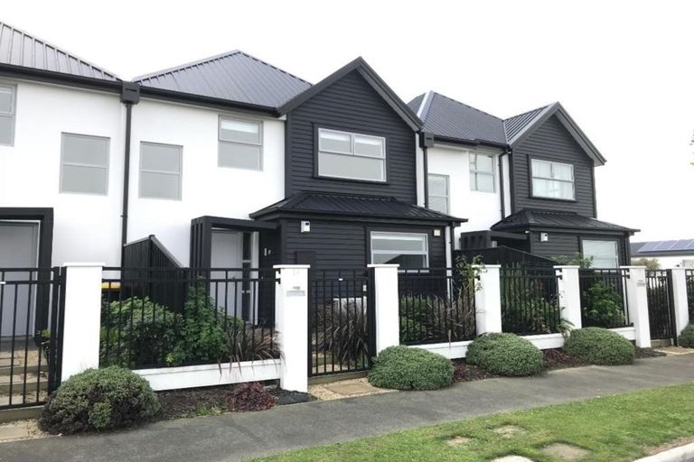 Photo of property in 36 Caulfield Avenue, Halswell, Christchurch, 8025