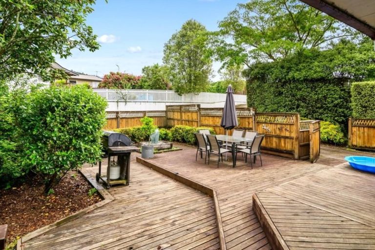 Photo of property in 74 Alison Street, Mangakakahi, Rotorua, 3015