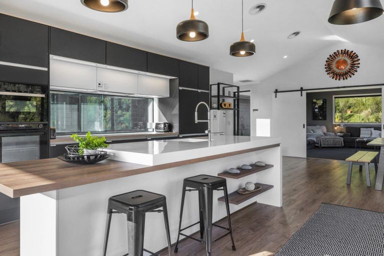 Photo of property in 13 Sparrowhawk Way, Kinloch, Taupo, 3377