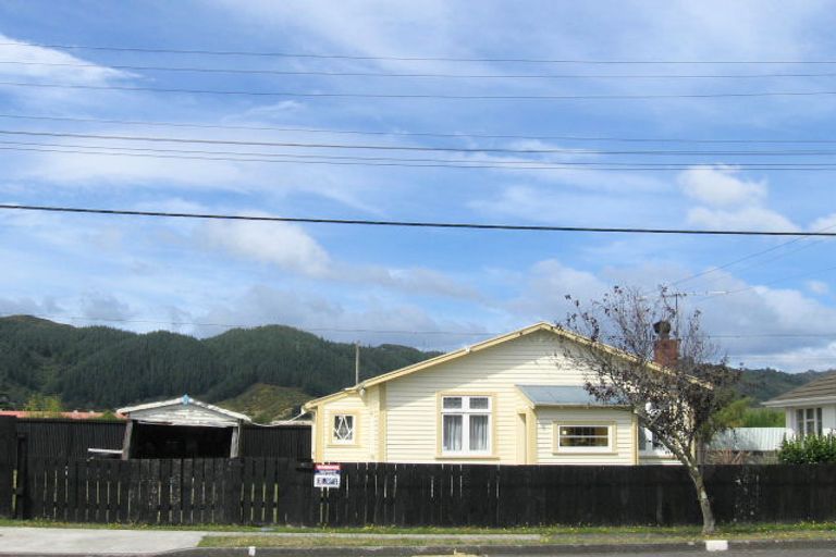 Photo of property in 97 Miro Street, Trentham, Upper Hutt, 5018