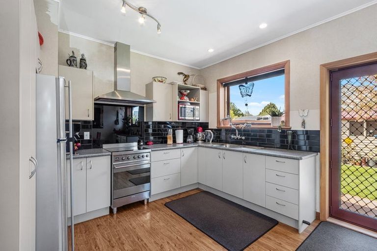 Photo of property in 708 Avonside Drive, Avonside, Christchurch, 8061