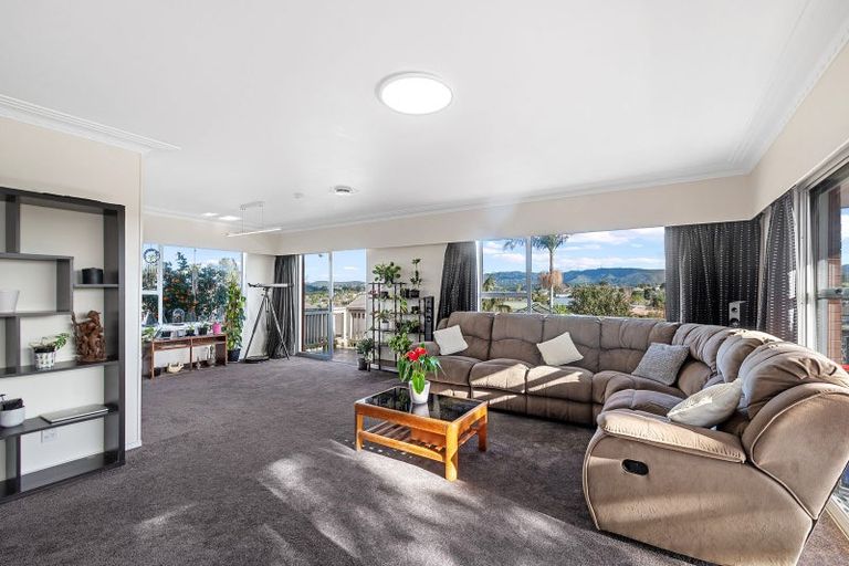 Photo of property in 192 Sturges Road, Henderson, Auckland, 0612