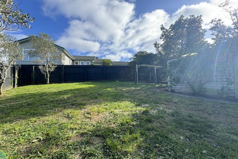 Photo of property in 27 Benares Street, Khandallah, Wellington, 6035