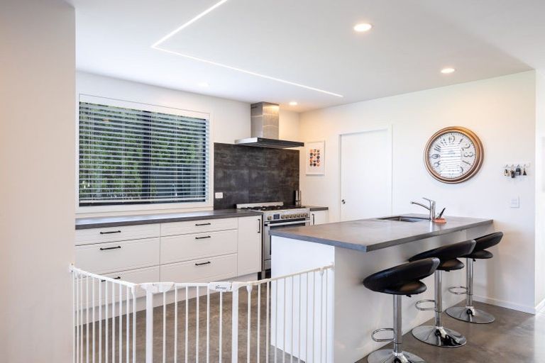 Photo of property in 390 Hursthouse Road, Tarurutangi, Inglewood, 4389