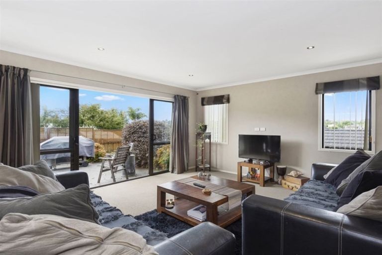 Photo of property in 112 Rowesdale Drive, Ohauiti, Tauranga, 3112