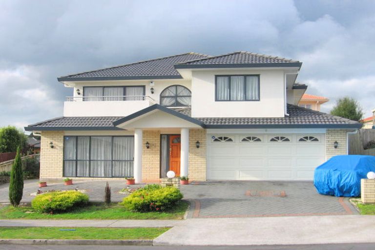 Photo of property in 11 Pelargonium Terrace, Goodwood Heights, Auckland, 2105