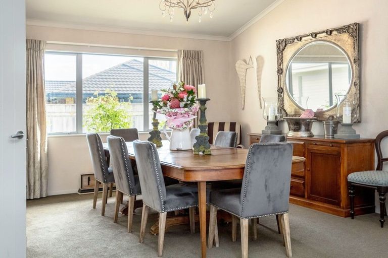 Photo of property in 132 Guy Street, Dannevirke, 4930