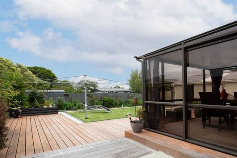 Photo of property in 4 Endeavour Place, Lyttelton, 8082