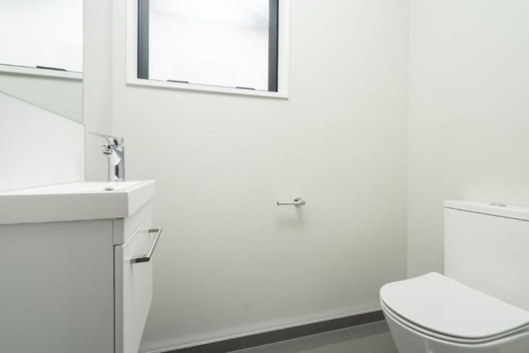 Photo of property in 91 Faringdon Boulevard, Rolleston, 7615