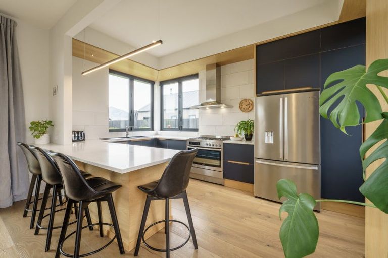 Photo of property in 3 Courthill Lane, Wanaka, 9305