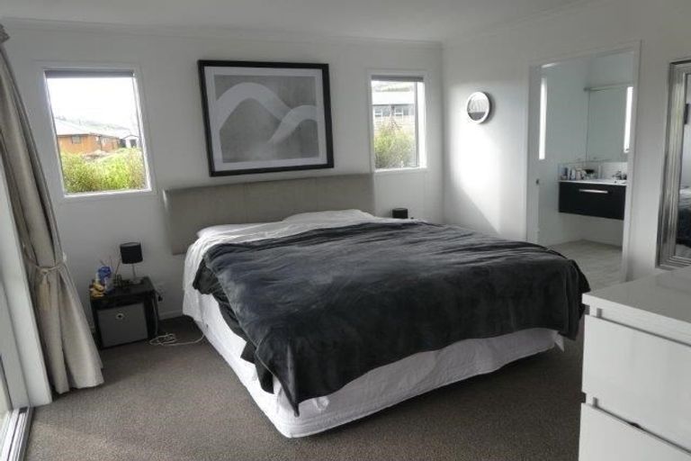 Photo of property in 4 Shipton Court, Lower Shotover, Queenstown, 9304
